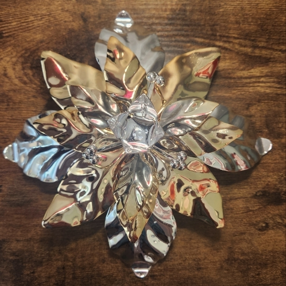 Dept 56 MCM Christmas Metal Poinsettia Flower Candle Holder Gold Silver EUC‎